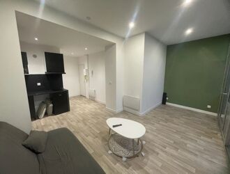 Location Appartement 1 pièces 22 m2 à Saint-Quentin - Photo 4