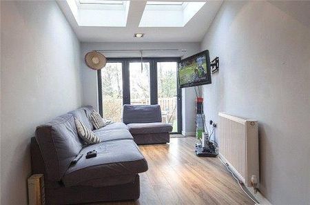 1 bedroom terraced house to rent - Photo 4