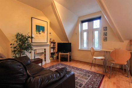 1 bedroom flat to rent - Photo 2