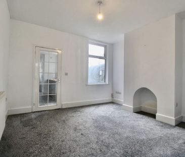 2 Bedroom - Photo 6