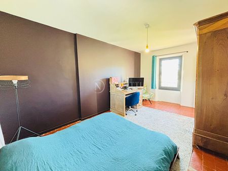 Location Maison 6 pièces 164m² - Photo 3