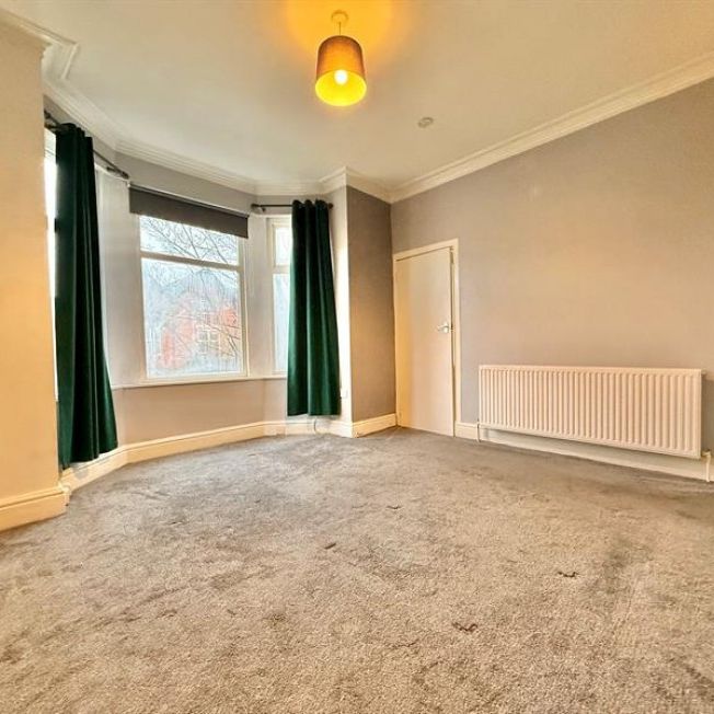 1 Bedroom Apartment To Let - Photo 1
