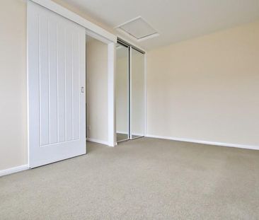 1 bedroom semi-detached house to rent - Photo 2
