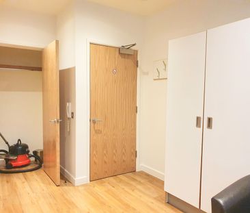 Studio Apartment – Professional Let, Student Let - Photo 6