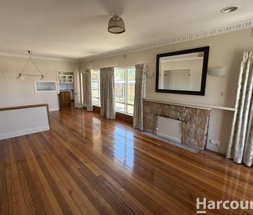 2 Centenary Avenue, Horsham VIC 3400 - House For Rent | Domain - Photo 2