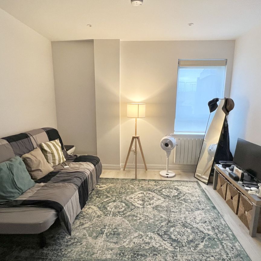 Ashwood House, 16-22 Pembroke Broadway, Camberley, GU15 - Photo 1