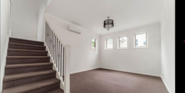 6/94-96 Parker Street, Templestowe Lower VIC 3107 - Photo 1