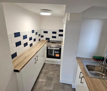 2 bedroom house to rent - Photo 3