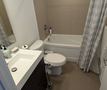 For Lease - 72 Hooyo Terrace Unit# Room 1, Toronto, Ontario - Photo 6