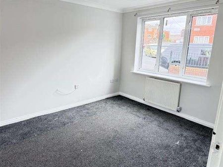 Cascade Drive, Manchester, M7 - Photo 3