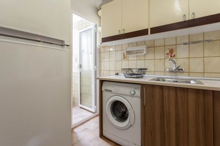 Spacious room in Santos Justo y Pastor - Photo 2