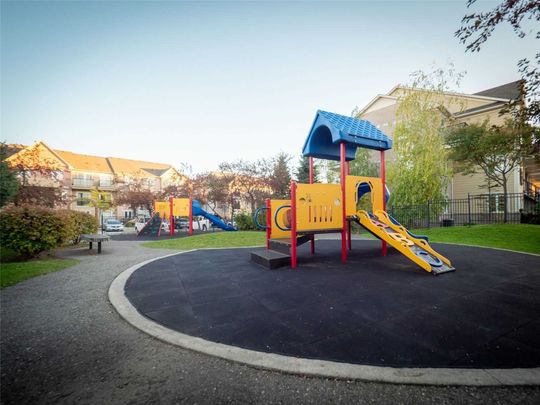 For Lease - 4975 Southampton Drive Unit# 211, Mississauga, Ontario - Photo 1