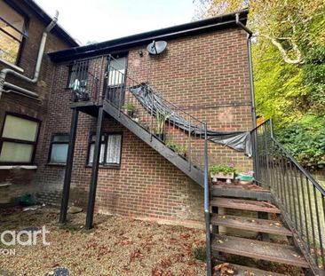 2 bedroom apartment to rent - Photo 6