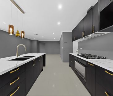 Space, Comfort, and Quality - Photo 6