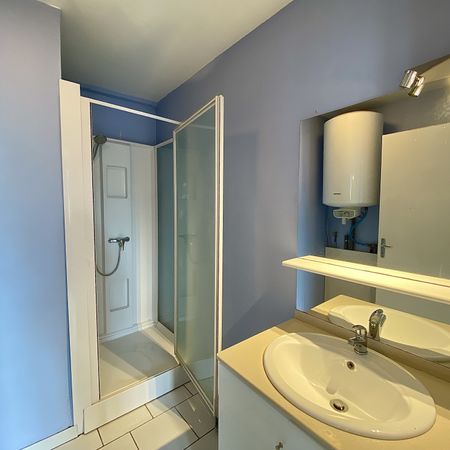 Location Appartement 1 pièce 28m² TARBES 65000 - Photo 4