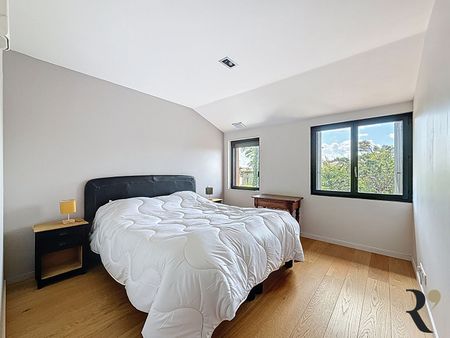 Maison en location meublée Toulouse cote pavée 5 pièces 125m2 , parking fermé et Jacuzzi - Photo 5