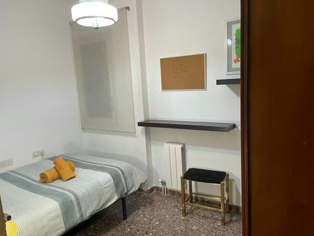 Carrer de Còrsega, Barcelona, Catalonia 08025 - Photo 4