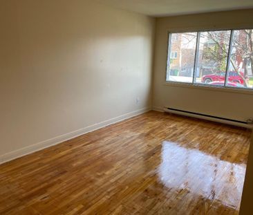 5 1/2 a Lachine 37e av - Photo 3