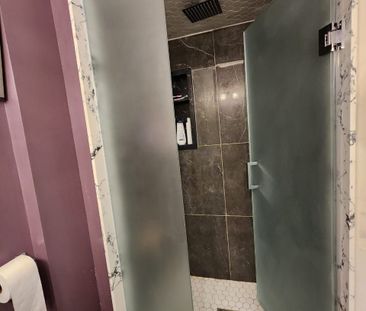 For Lease - 5 Cabot Court Unit# Main floor, Aurora, Ontario - Photo 4