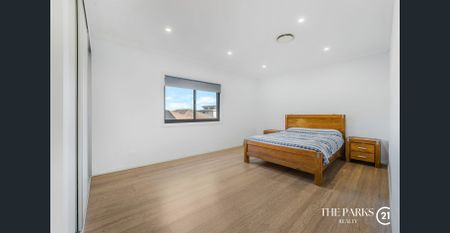 1 Regentville Drive, Elizabeth Hills, NSW 2171 - Photo 4