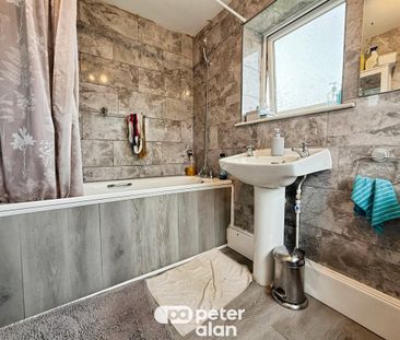 Malmesmead Road, Llanrumney, CARDIFF - Photo 1