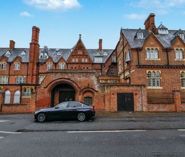 Hatch Lane, Windsor, Berkshire,SL4 - Photo 3