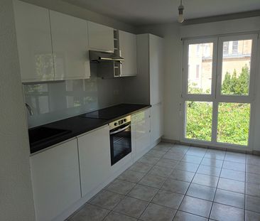 Location Appartement 3 pièces 68m² - Photo 3