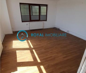 Royal Imobiliare Inchiriere vila 10 camere zona Cantacuzino - Photo 2