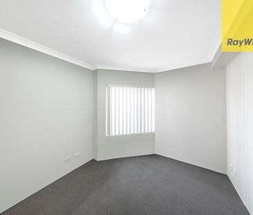 Spacious and Convenient - Photo 3