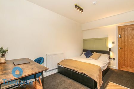 1 bed Shared House for Rent - Photo 2