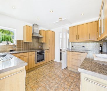 Shortwood Road, Pucklechurch, Bristol, BS16 - Photo 6