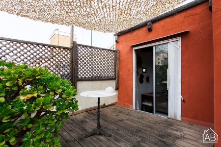 Lovely studio apartment with a terrace close to Las Ramblas - Photo 4