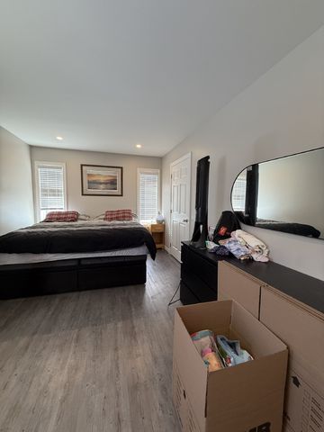 130 Burke Street - 3 - Photo 4