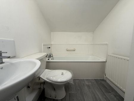 2 bedroom terraced house to rent - Photo 5