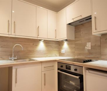 1 bedroom flat to rent - Photo 6