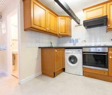 1 bedroom flat to rent - Photo 5