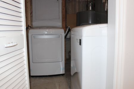 For Lease - 85 River Grove Drive Unit# Bsmt, Toronto, Ontario - Photo 4