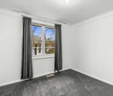 Three-bedroom home in O'Connor - Photo 6
