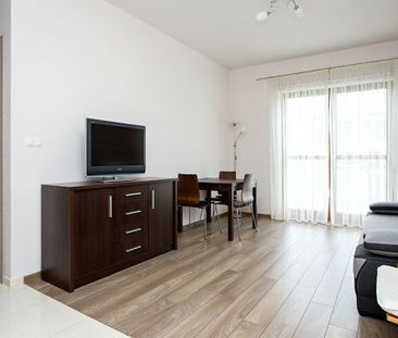 Warszawa, Wilanów, Warszawa, Wilanów, Aleja Rzeczypospolitej - Photo 4