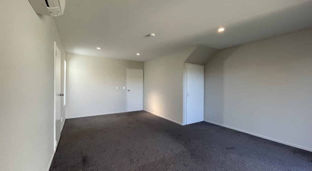 Great Location - Photo 1