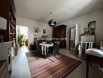 Location Appartement 4 pièces 71 m2 à Lons-le-Saunier - Photo 4