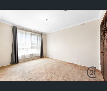 14 Balgowlah Avenue, Keysborough, Vic 3173 - Photo 4