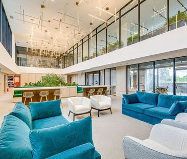 For Lease - 3071 Trafalgar Road Unit# 708, Oakville, Ontario - Photo 2