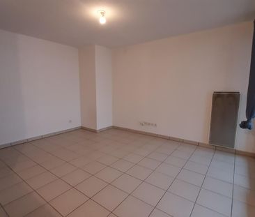 location Appartement T2 DE 37.77m² À TOULOUSE - Photo 2