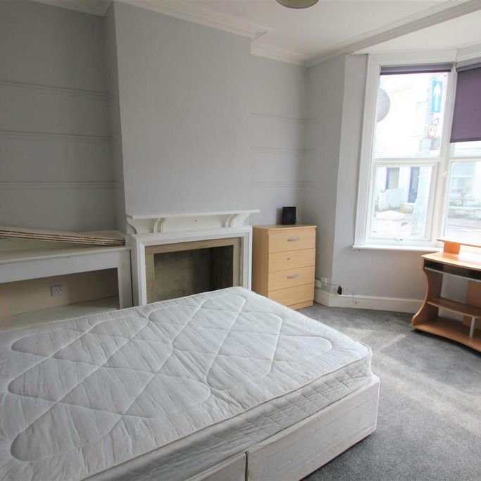 5 bedroom house share to rent - Photo 1