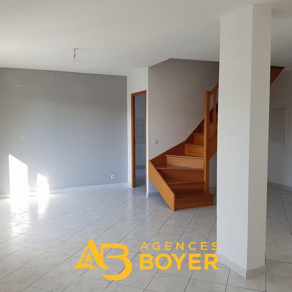 Location Appartement 4 pièces 87m² SIX FOURS LES PLAGES 83140 - Photo 1