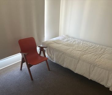 South Maclean - Photo 2