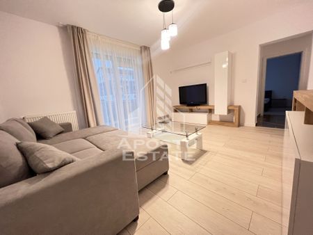 Apartament cu 2 camere, loc de parcare, parter, Premium Residence. - Fotografie 4