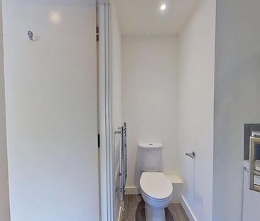 Studio to rent - Photo 6