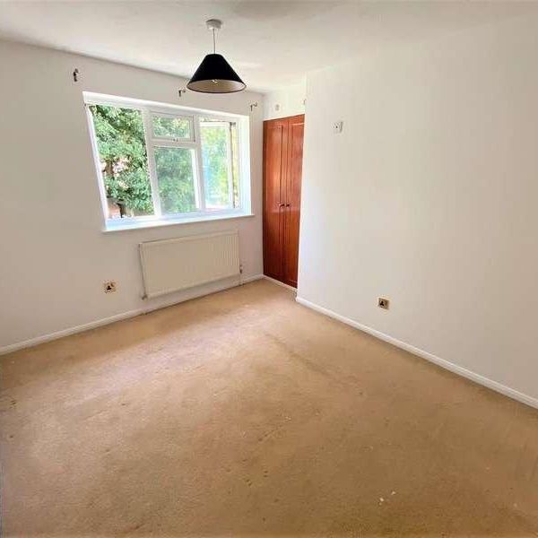 St. Nicholas Court, Basingstoke, RG22 - Photo 1